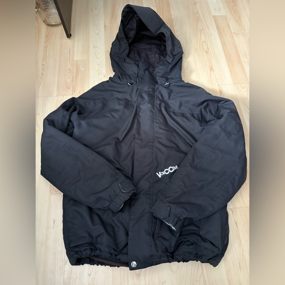 Volcom Ski Jacket - Picture 2 of 6
